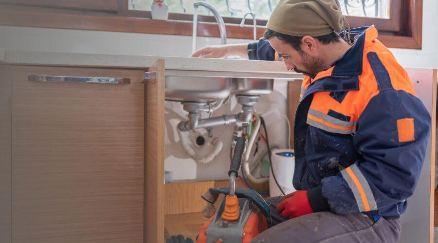 Expert burst pipe repair services in Blue Rapids, KS